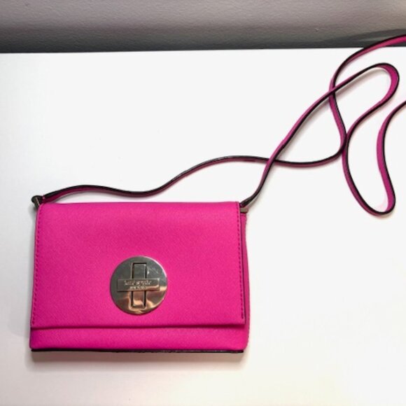 Kate Spade Newbury Lane Crossbody - Hot Pink with Gold Hardware 💖 - Picture 1 of 5